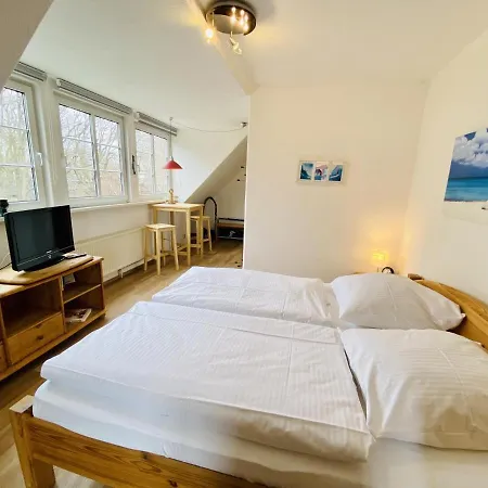 Meersalz, Ca 100 M Zum Ρόστοκ