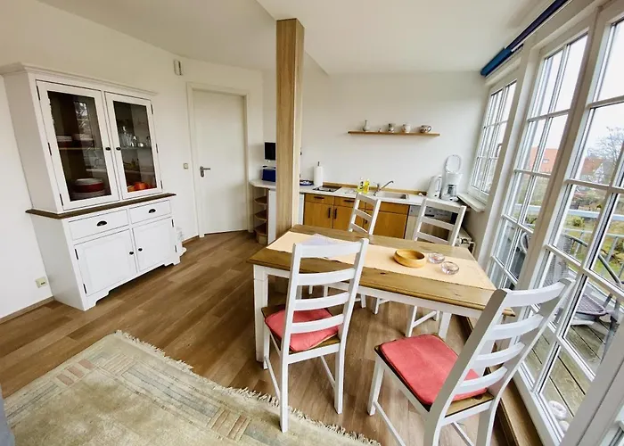 Meersalz, Ca 100 M Zum Apartment Rostock